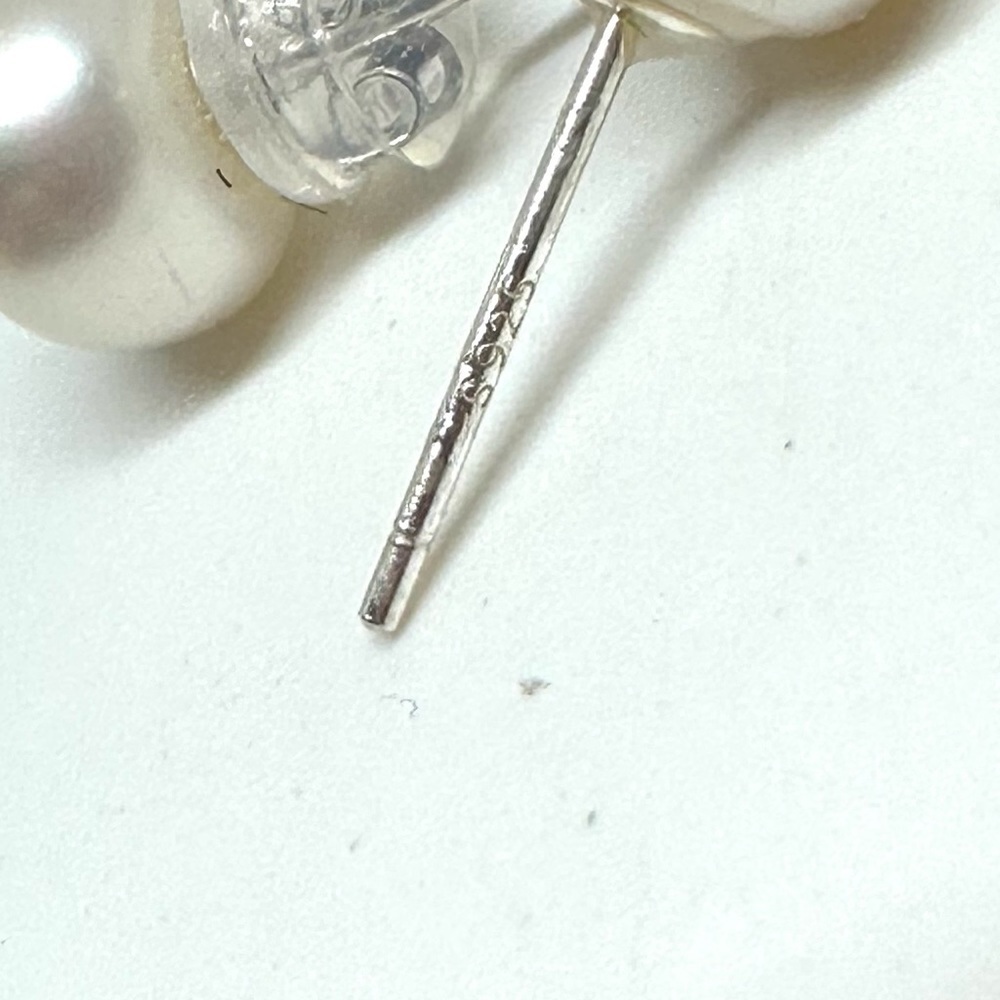 NEW⚜️Sterling Silver Genuine Pearl Stud Earrings- S925 - Picture 7 of 7